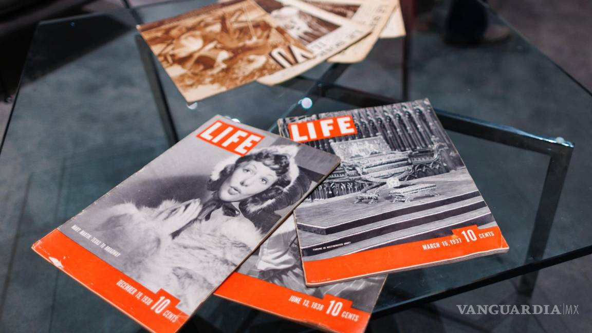 $!Se exhiben copias de la revista Life en la exposición “La revista Life y el poder de la fotografía”, en el Museo de Bellas Artes de Boston, Massachusetts.