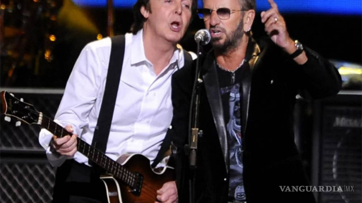 Paul McCartney y Ringo Starr tienen reunión en concierto