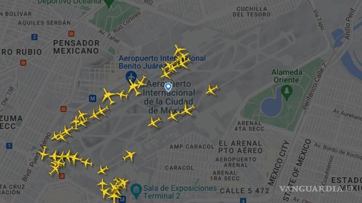 $!Retraso en vuelos en el AICM por cierre de pista para reparar bache