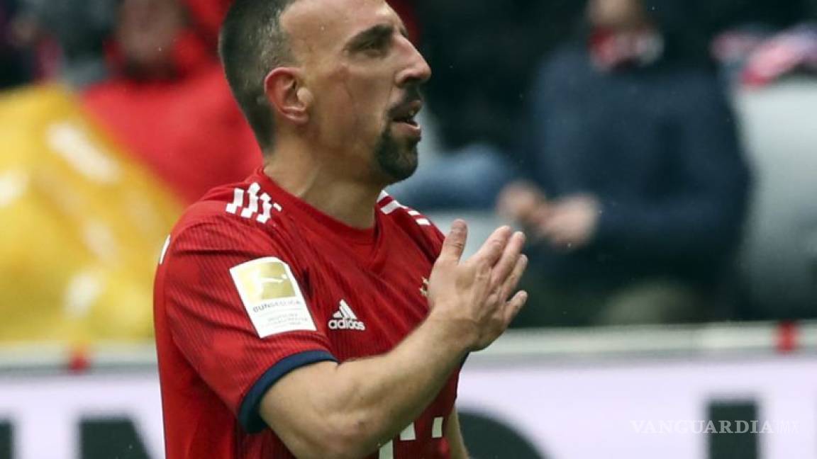 Ribéry sería el reemplazo del 'Chucky' Lozano en el PSV