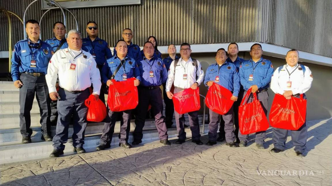 Bomberos de Saltillo se capacitan en el Congreso Internacional de Bomberos en Tijuana