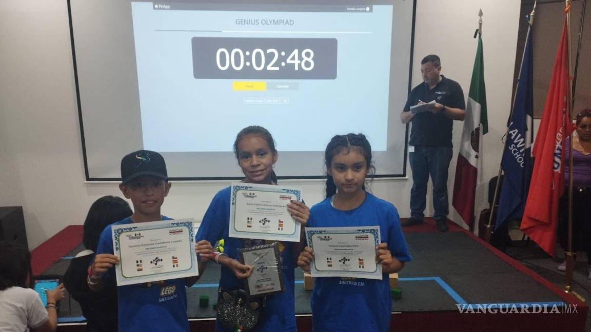 Niños de Saltillo ganan primer lugar en robótica en Cancún