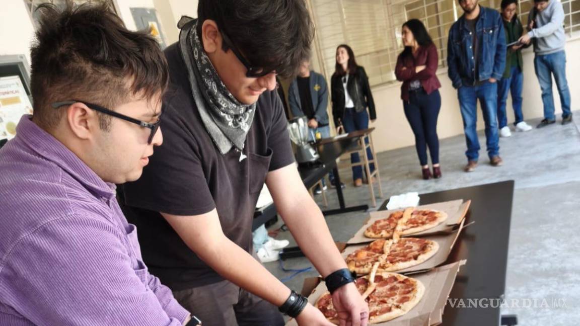 $!Según los especialistas, las mejores formas de festejar incluyen comer pays, pasteles o pizza, alimentos redondos.