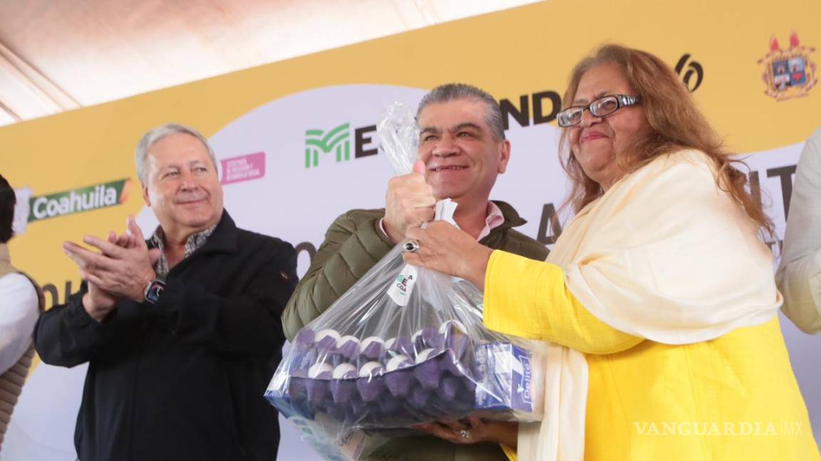 En marcha en Coahuila el Programa Alimentario de Leche y Huevo; apoyos sociales continuarán con Manolo