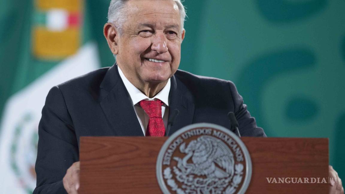 AMLO abre convocatoria para carreras técnicas de beisbol y box para bachillerato