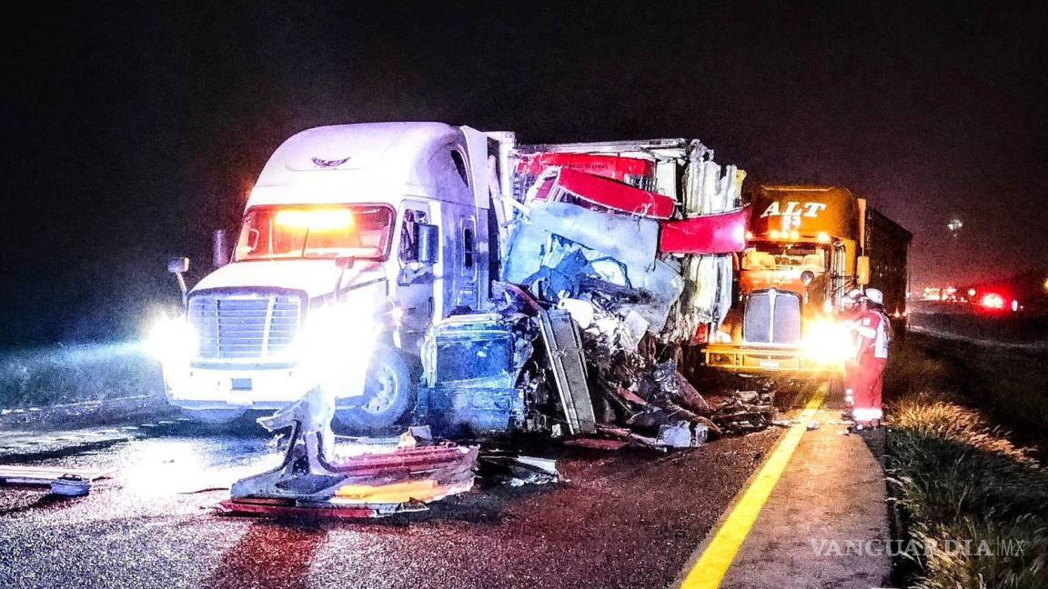 Un muerto y un lesionado deja choque en la carretera Matehuala-Saltillo