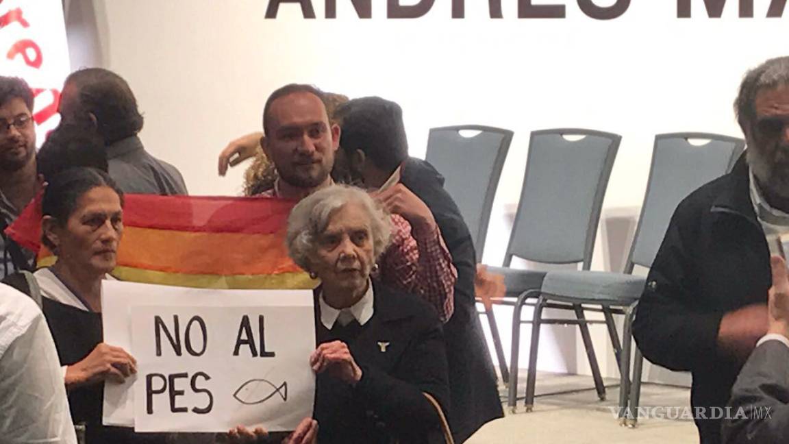 Protestan contra alianza de Morena y el PES