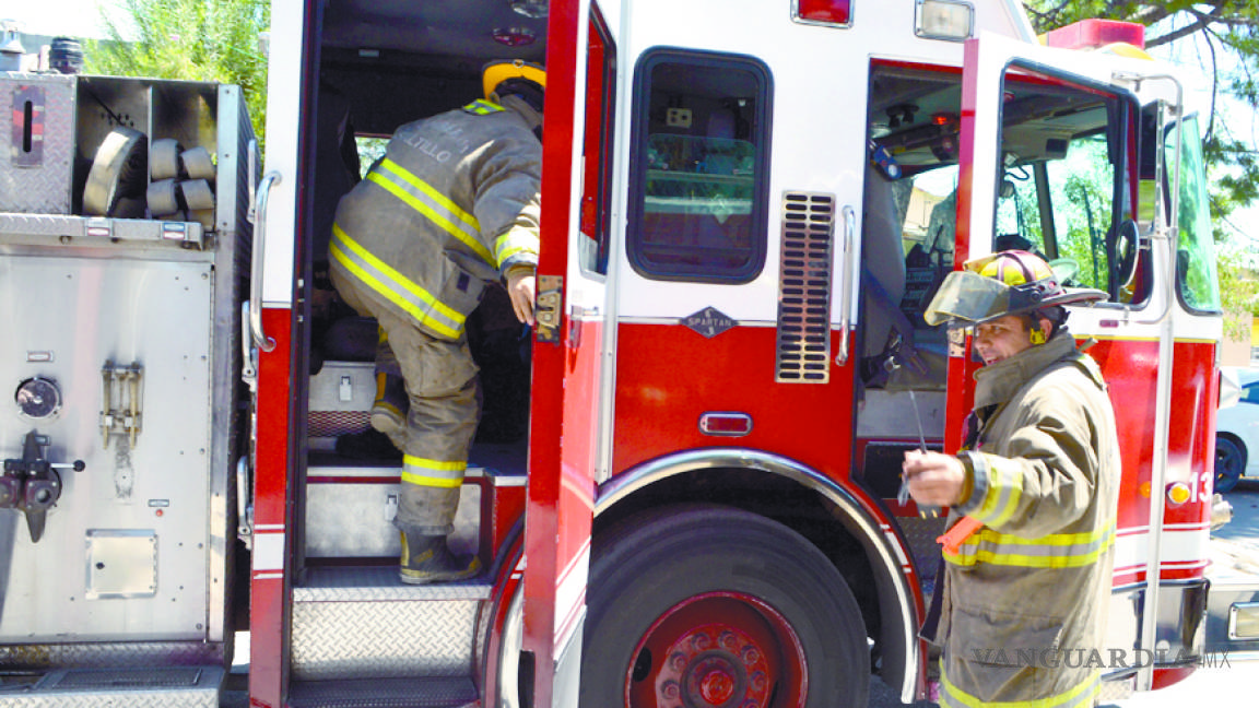 Llegarán a Saltillo dos camiones de Bomberos