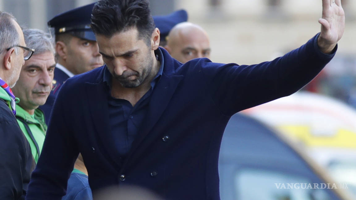 Grande 'Gigi', renta Buffon avión privado a la Juventus para ir al funeral de Davide Astori