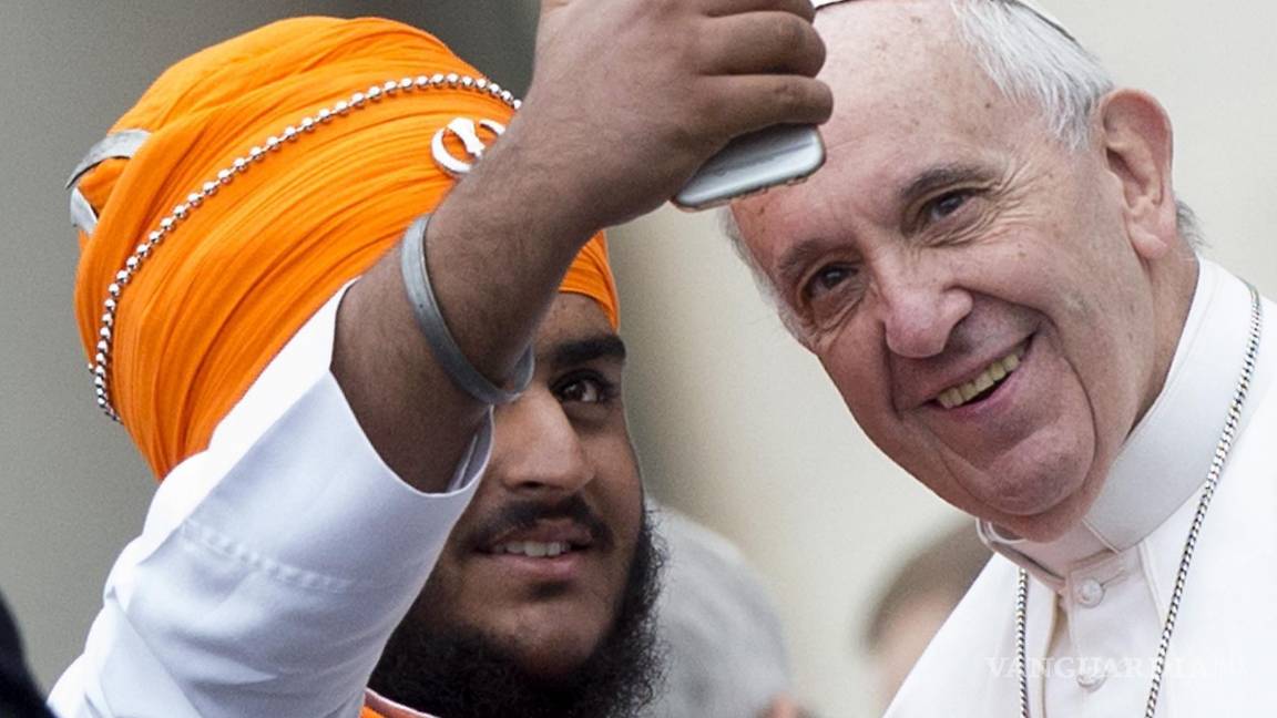 $!Arrestan a 2 personas por filtrar documentos secretos del Papa Francisco