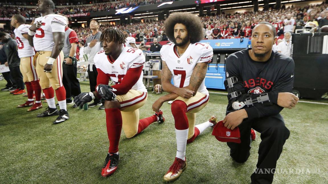 Rumoran que la NFL no habría votado la prohibición de protesta en ceremonia del himno