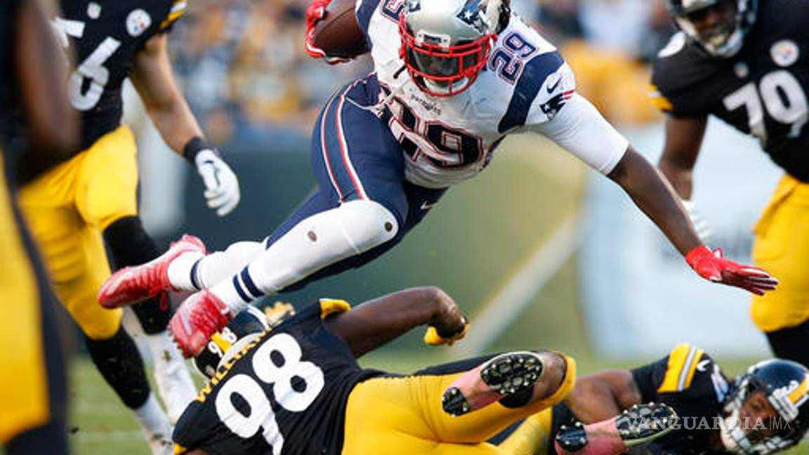 $!'Pats' aplastan a los Steelers
