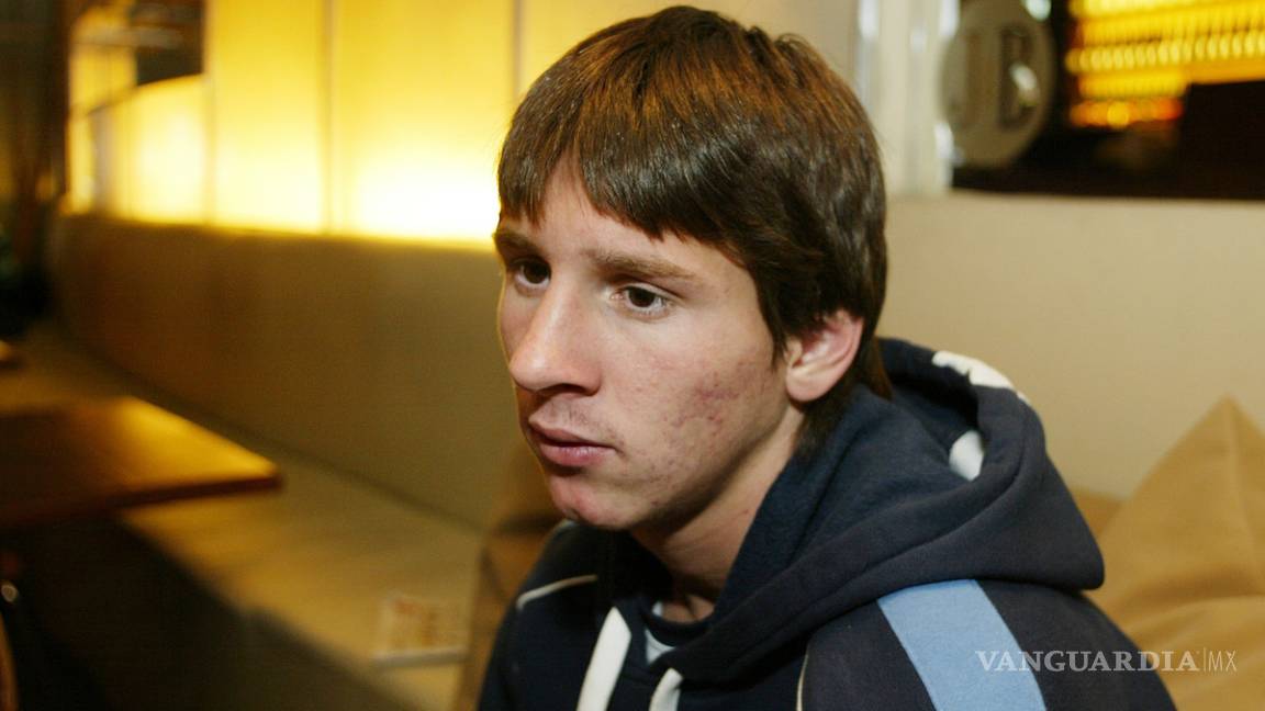$!Messi se 'come años' con su cambio de look