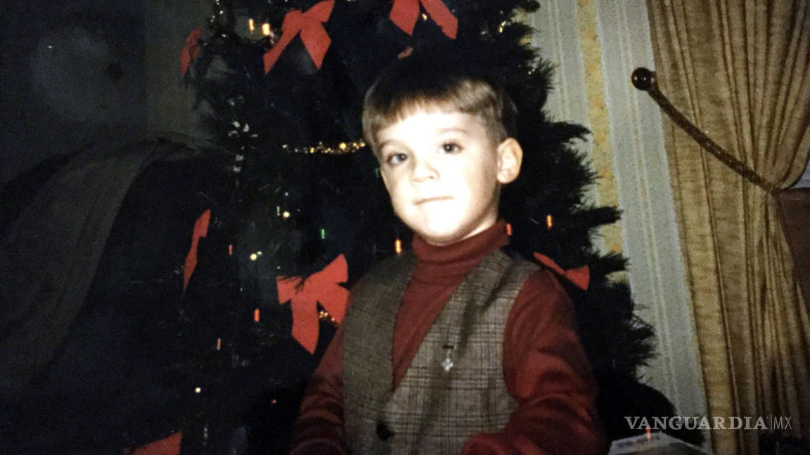 $!Estos esposos se conocieron en Tinder y descubrieron que nacieron el mismo día... ¡y en el mismo hospital!