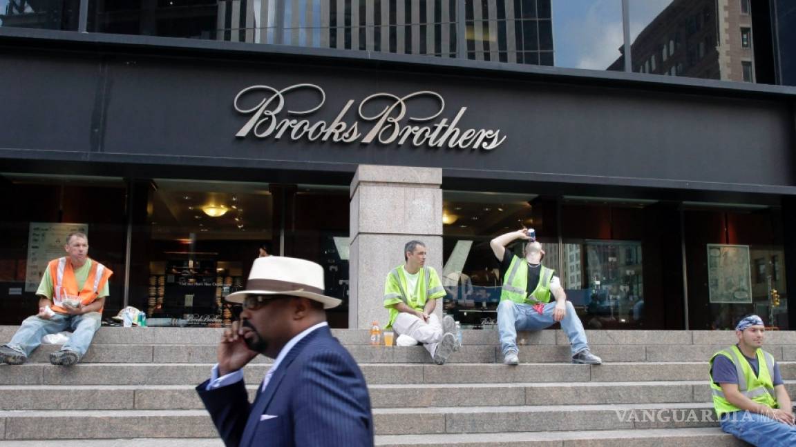 Brooks Brothers, la marca de ropa más antigua de EU, se declara en bancarrota