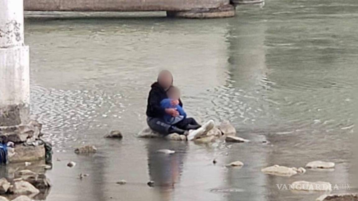 $!La mujer intentaba cruzar el río en dirección a Estados Unidos junto a su hijo de 5 años y su esposo.