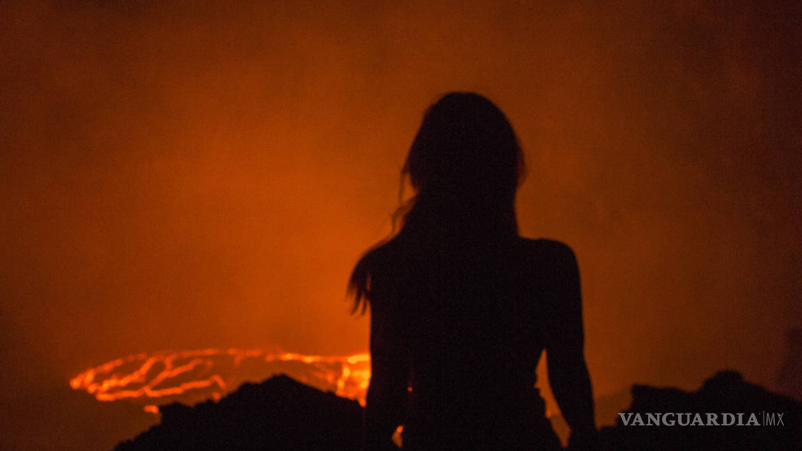 $!Karina Oliani enfrenta desafío en Etiopía: tirolesa sobre lago de lava