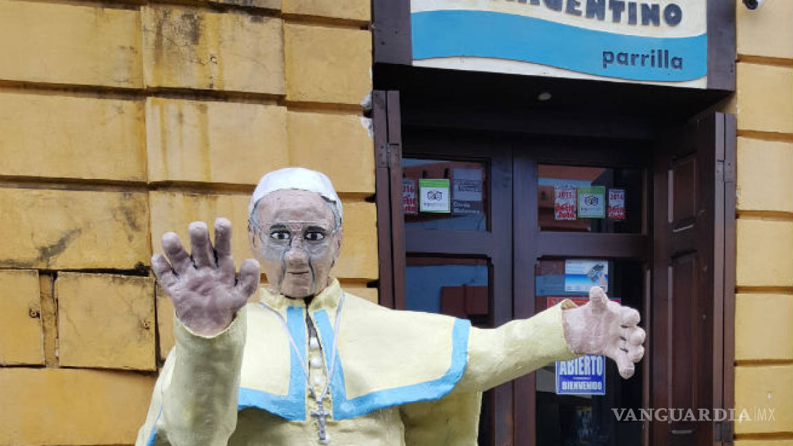 Usan imagen del Papa para lucrar en San Cristobal de las Casas