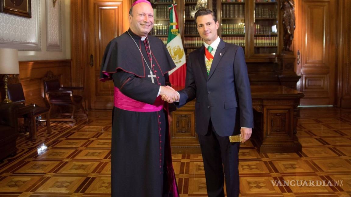 Nuncio del Vaticano pide a Peña buscar &quot;vía mexicana&quot; a matrimonio igualitario