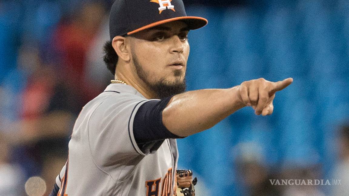 $!Retiran cargos por agresión en contra del pitcher mexicano Roberto Osuna
