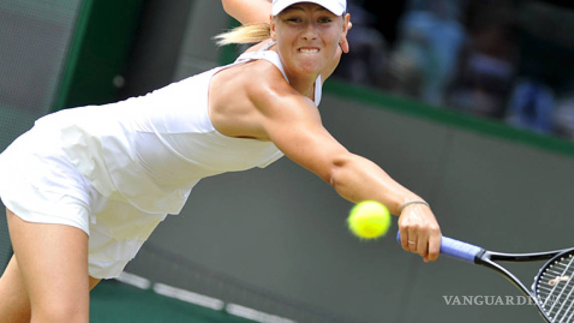 Sharapova avanza en Wimbledon