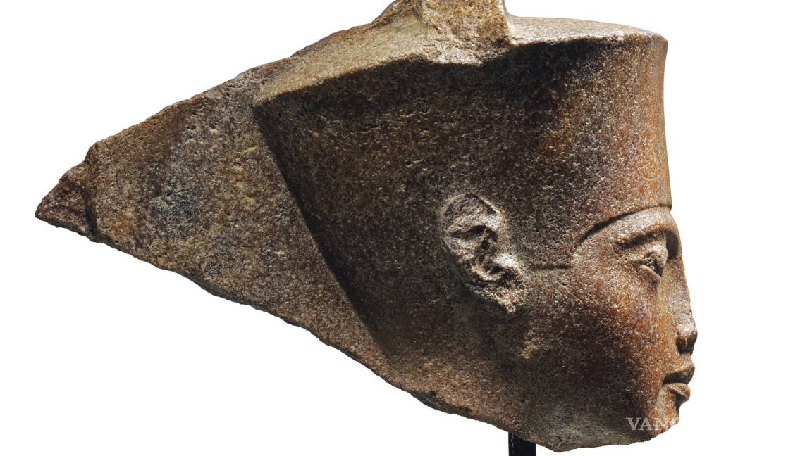 Exige Egipto que se detenga la subasta de una escultura del rey Tutankamón