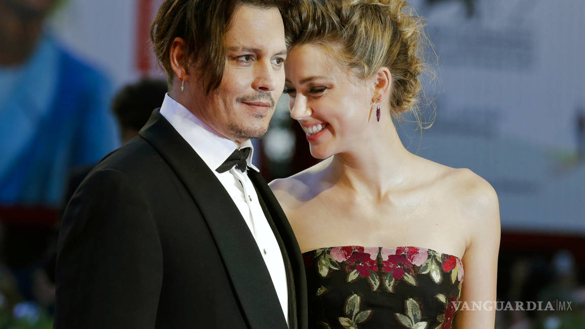 Amber Heard pide orden de restricción contra Johnny Depp