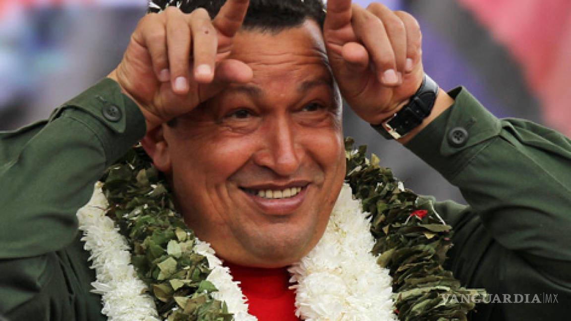 Hugo Chávez sustituye a nueve de sus ministros