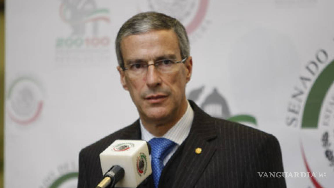 González Morfín es elegido como nuevo presidente del Senado