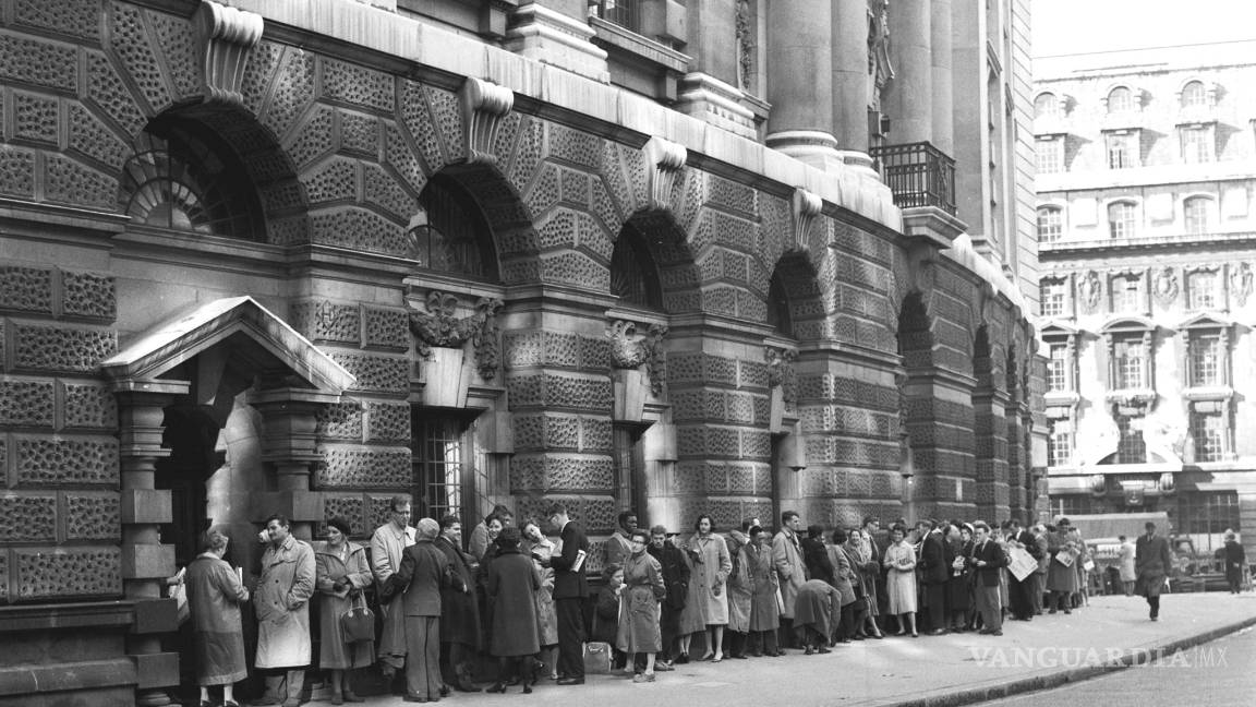 $!Subastan ejemplar de “El amante de Lady Chatterley” usado en juicio