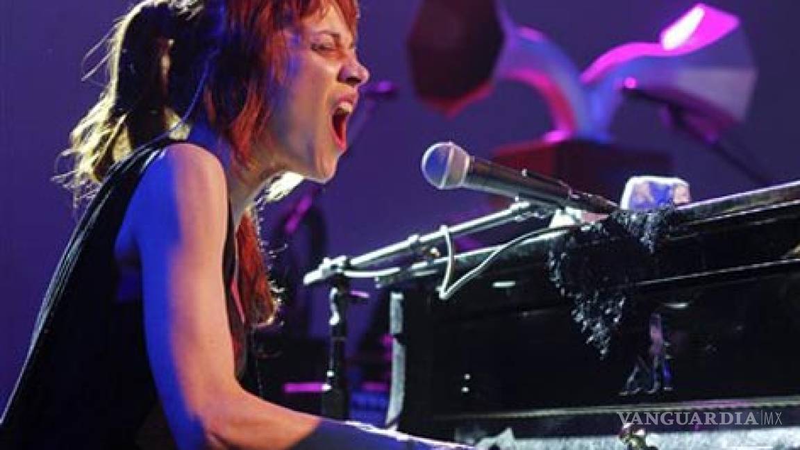 Regresa Fiona Apple a los escenarios