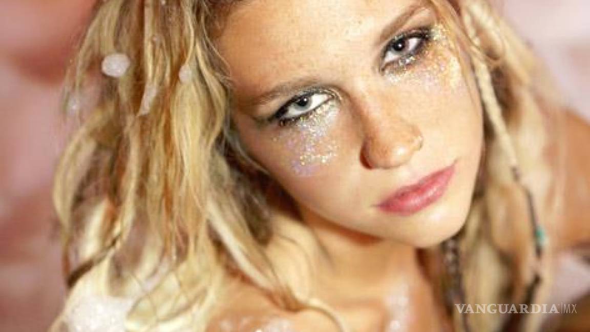 Kesha publicará libro de memorias