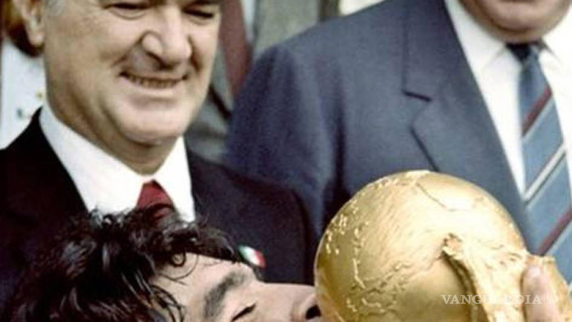 Miguel de la Madrid, en el Mundial de México 1986