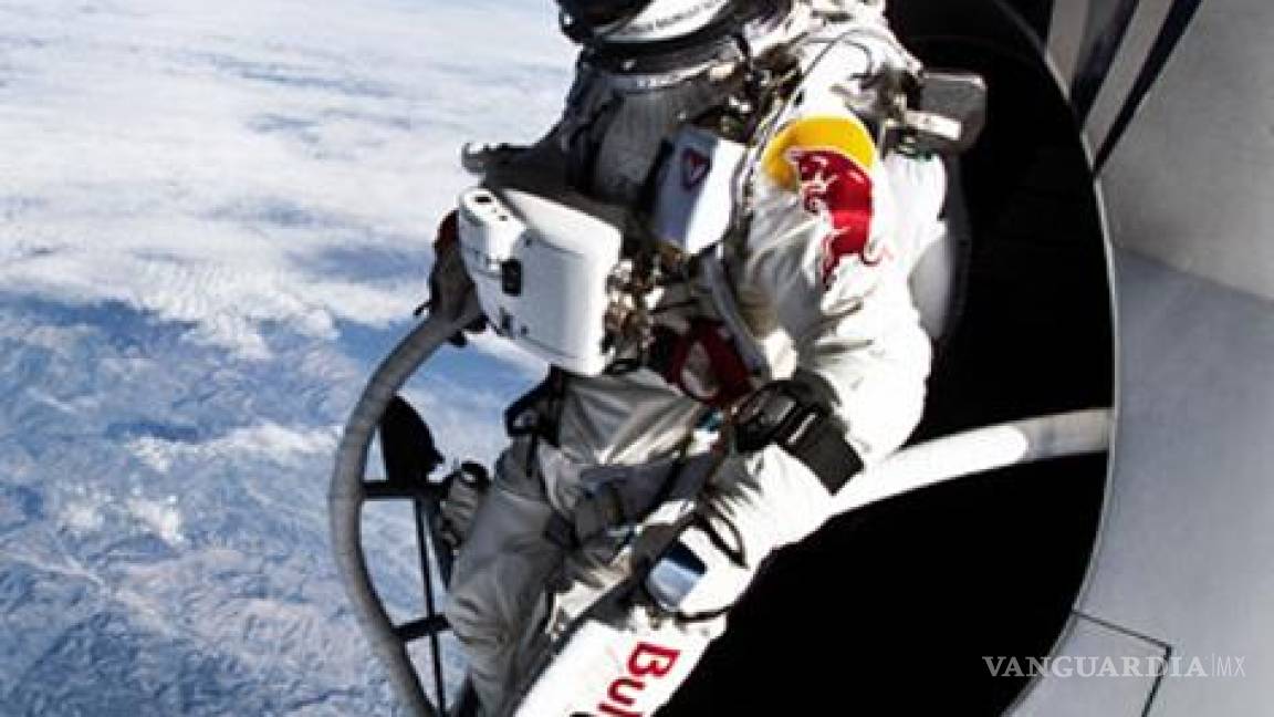 Stratos: El estratosférico negocio de Red Bull