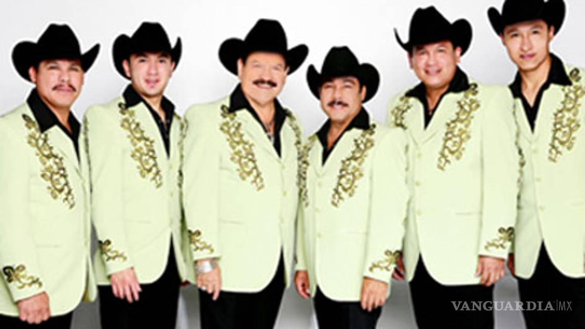 Vocalista de Cardenales de Nuevo León comprará un seguro para su voz Vocalista de Cardenales de Nuevo León comprará un seguro para su voz