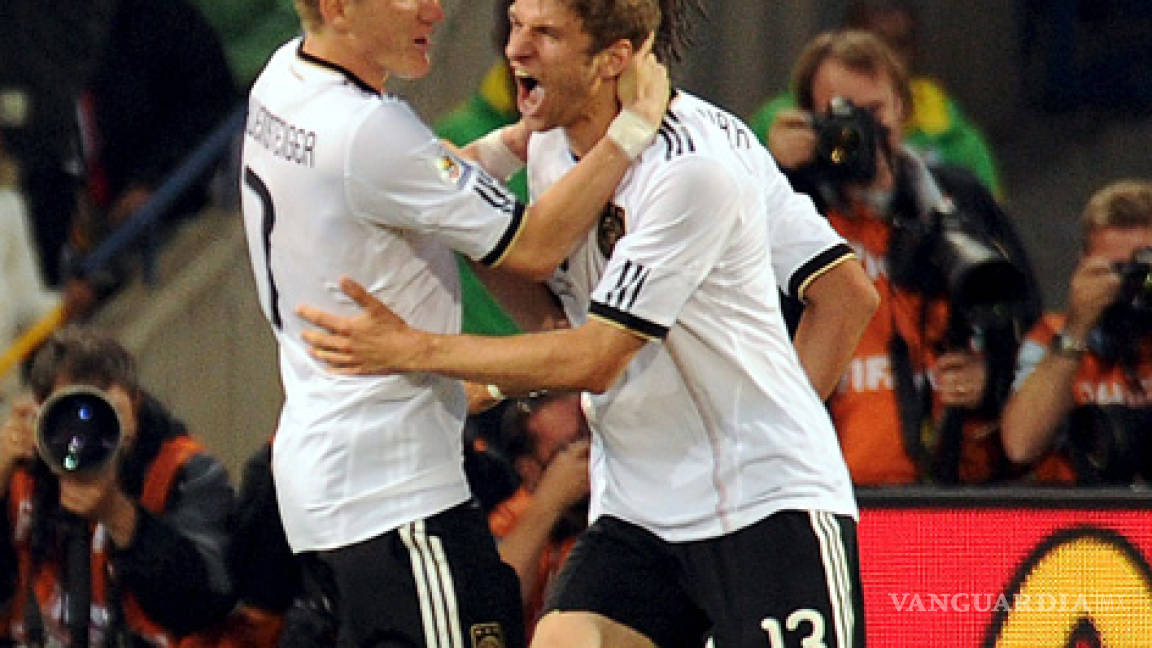 Alemania aplasta a Inglaterra 4-1