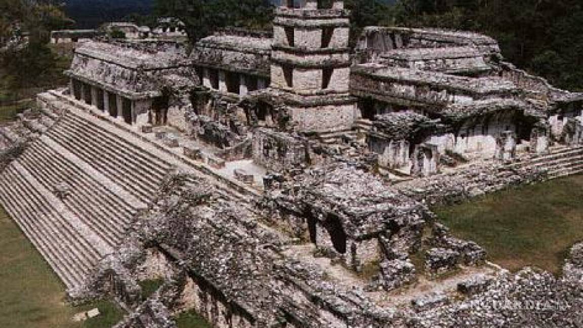 Descubren primeros murales mayas en Guatemala