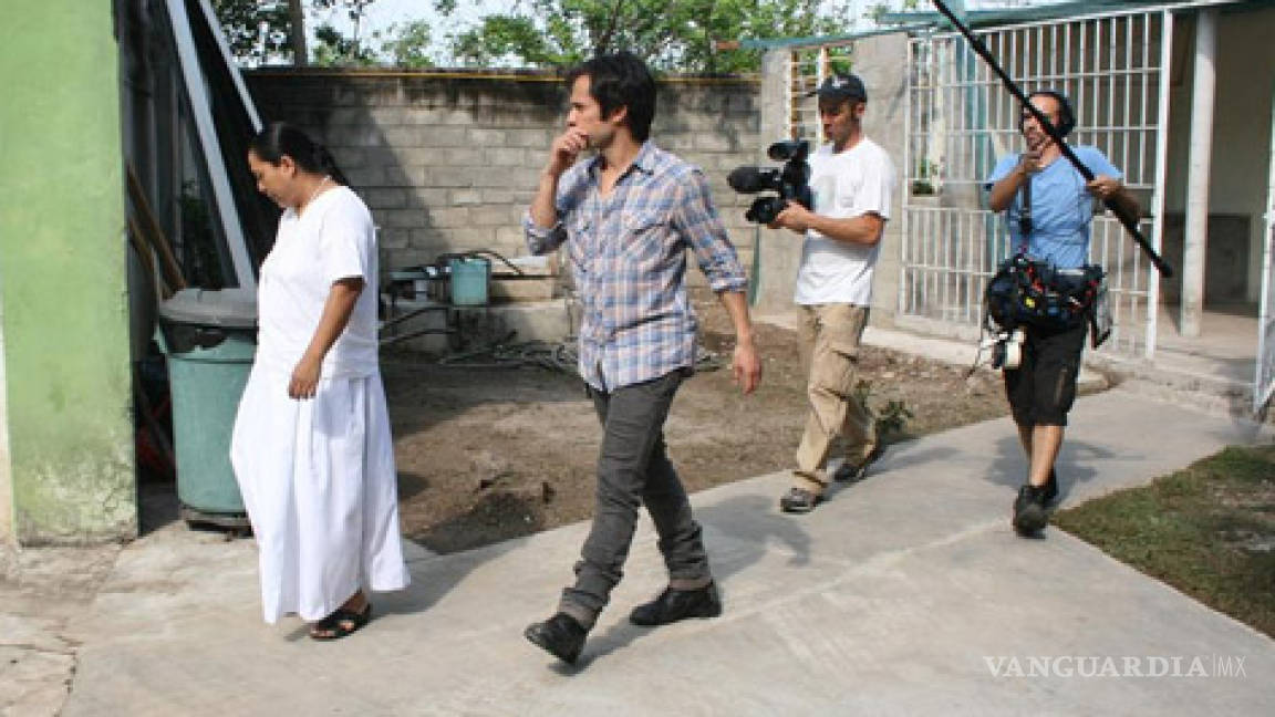 Gael García Bernal recibirá Premio de Derechos Humanos por Los Invisibles