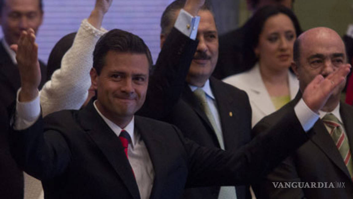 Se registra Peña Nieto como candidato presidencial