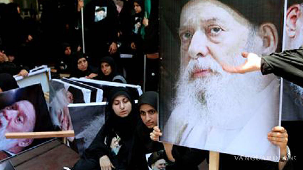 Miles de libaneses asisten a funeral del Ayatolá
