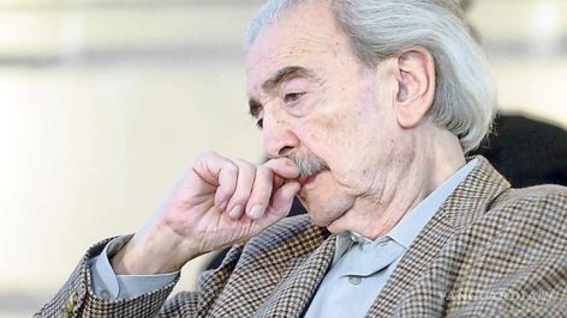 La poesía, un arte que se escribe distinto con los años: Gelman