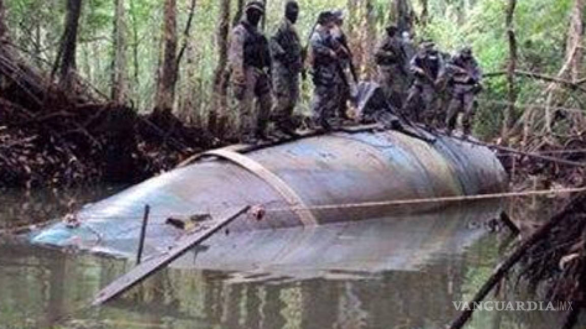 Descubren semisumergible del narco en Caribe colombiano