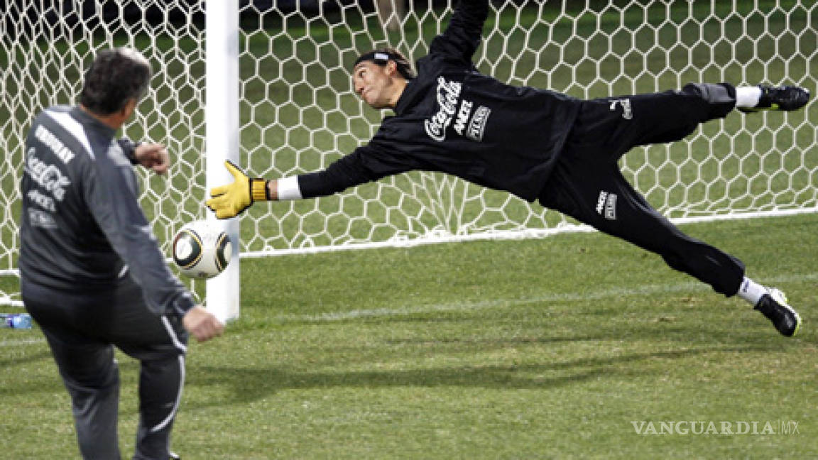 Uruguay responde a México: &quot;Tener el balón en fútbol no es todo&quot;