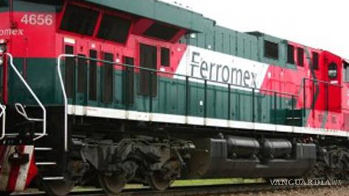 En Hidalgo presentan 100 mexicana