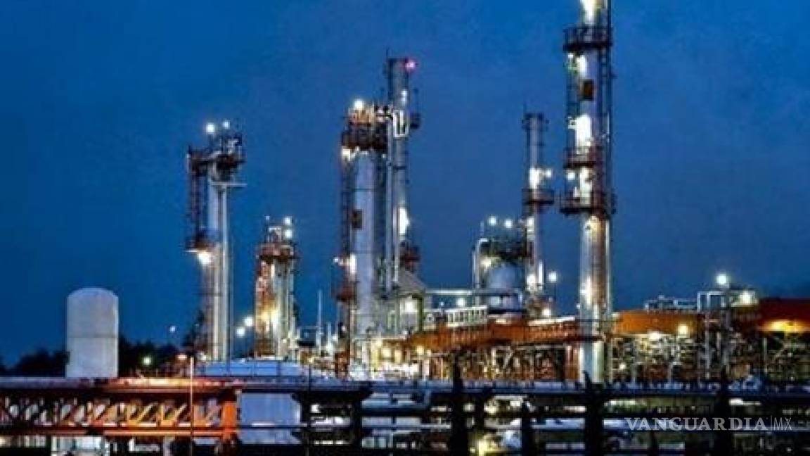 Abrir Pemex a la IP no es la panacea: experto