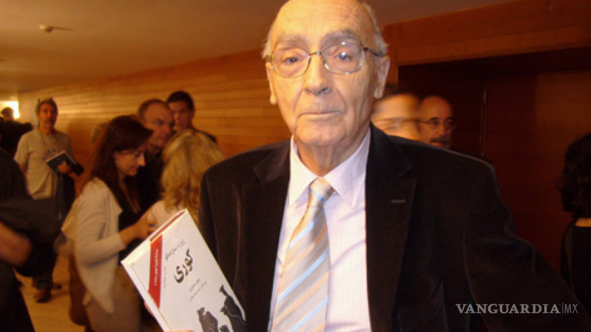 Presentan biografía de Saramago