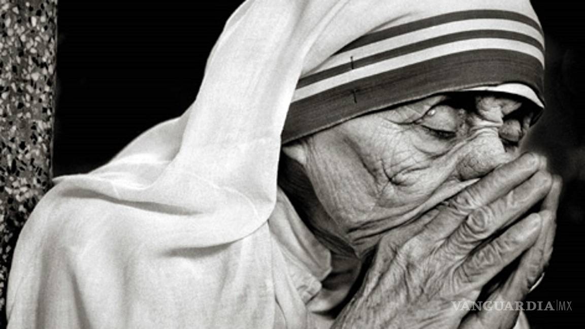 Madre Teresa de Calcuta, &quot;La Santa del Dolor&quot;, 100 años de amor