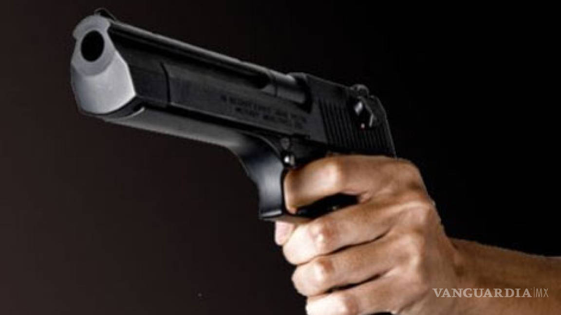 Golpean con pistola a morador de vivienda para robar en Torreón