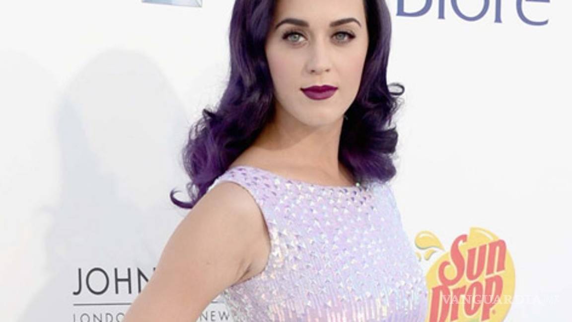 Katy Perry es soltera de nuevo