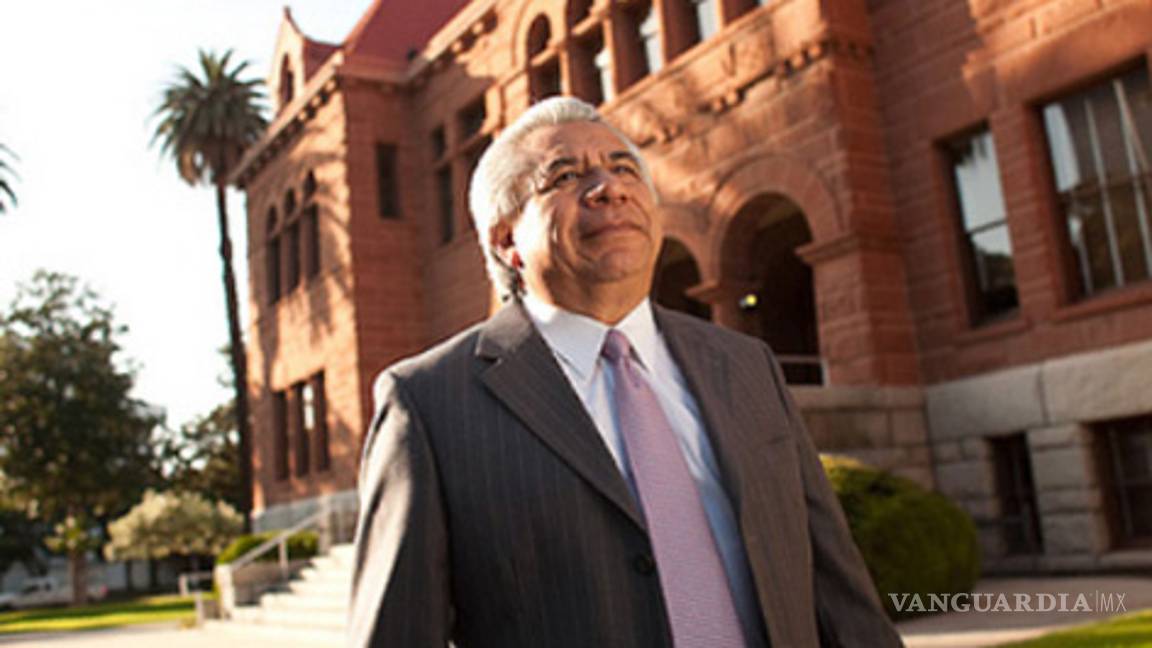 Mexicano busca hacer historia al vencer a alcalde que lleva 16 años en cargo